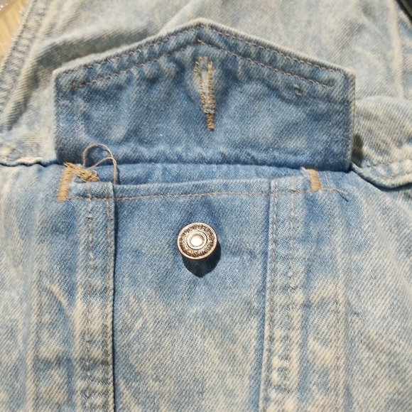 VTG. LEVI 755 LT BLUE DISTRESSED JEAN JACKET SZ XS - Picture 13 of 13
